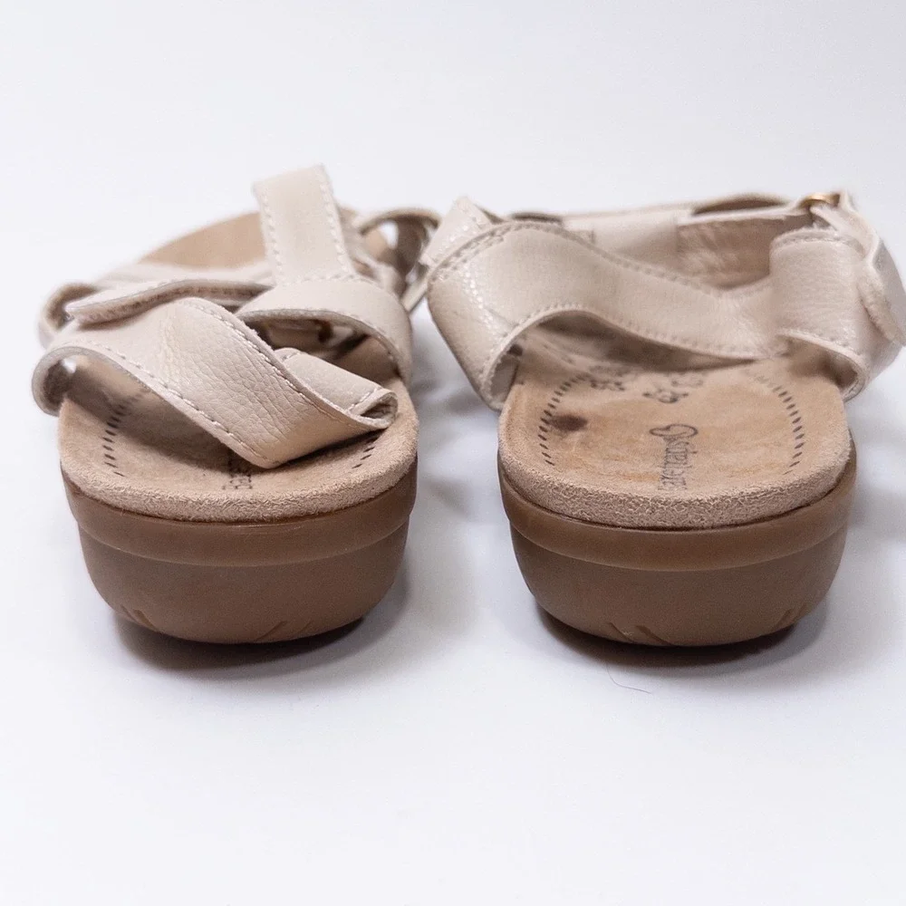 Baretraps Sandals Womens 11M Beige‎ Strappy Hook Loop Comfort